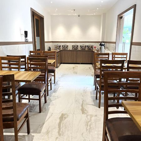 Glitz Hotels La Dahlia - Premium ธาเน ภายนอก รูปภาพ