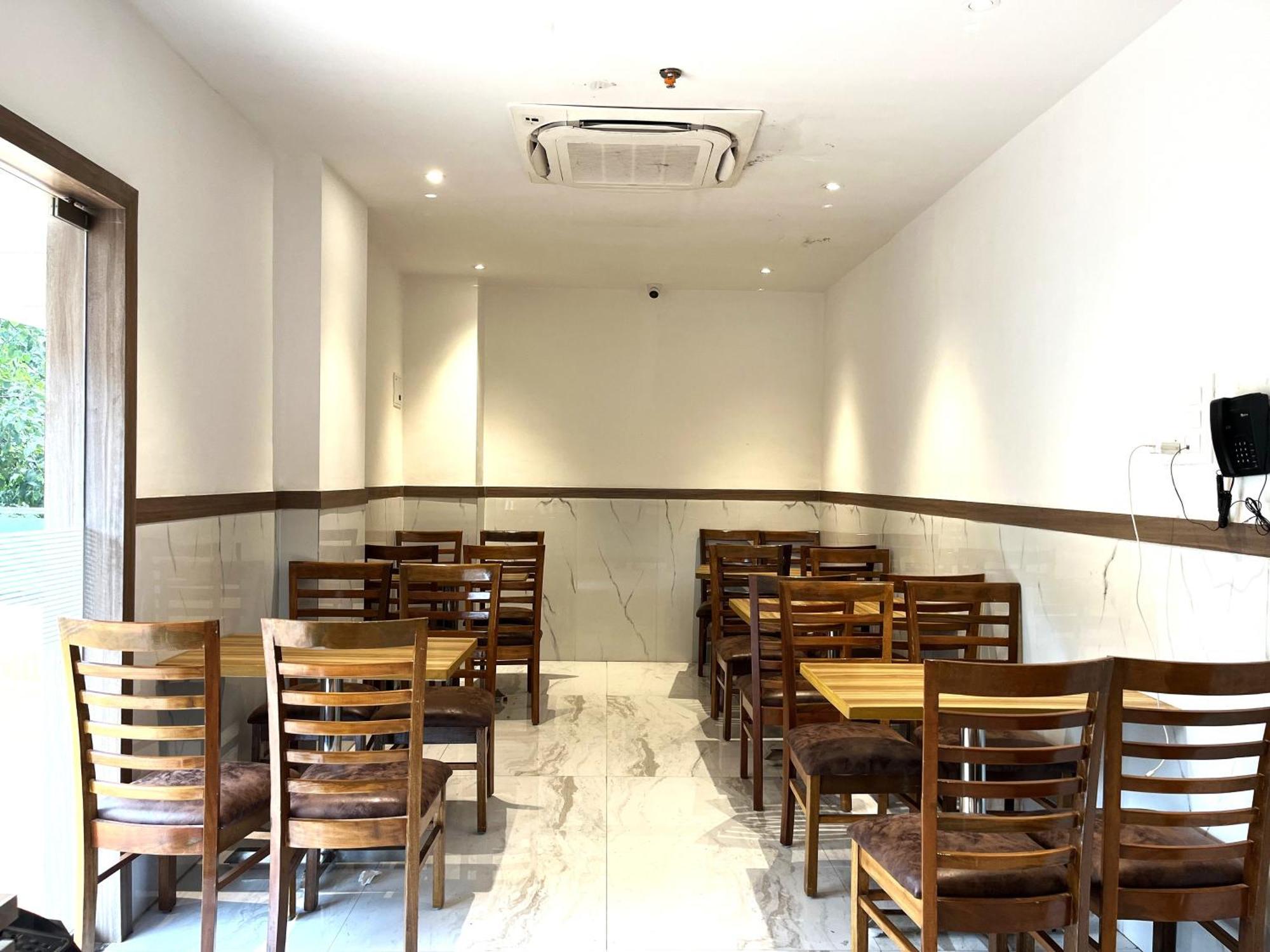 Glitz Hotels La Dahlia - Premium ธาเน ภายนอก รูปภาพ