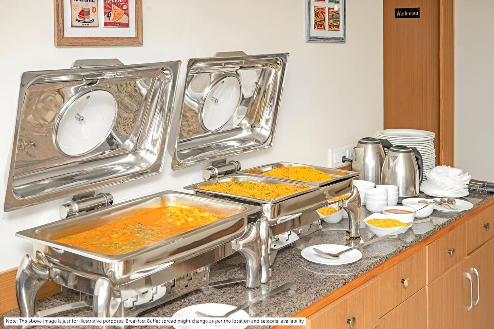 Glitz Hotels La Dahlia - Premium ธาเน ภายนอก รูปภาพ